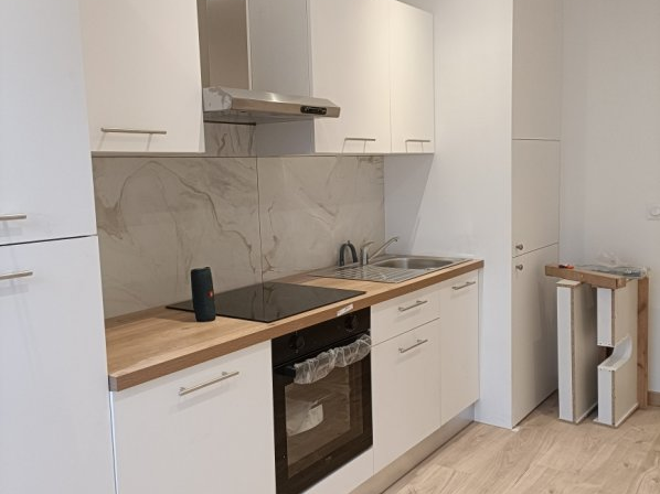 FEURS- Appartement T2