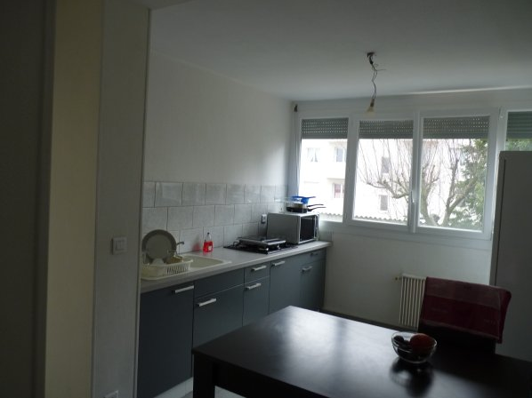 FEURS, APPARTEMENT T2