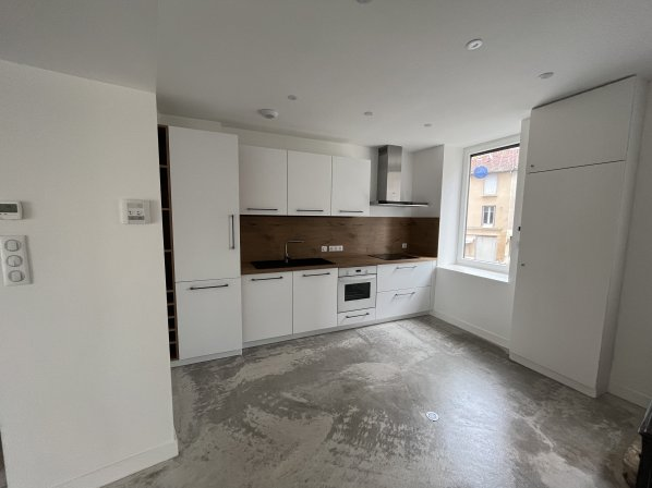 PANISSIERES - Appartement T4